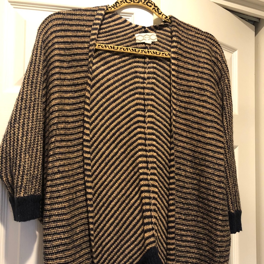 Cardigan - Picture 2 of 2